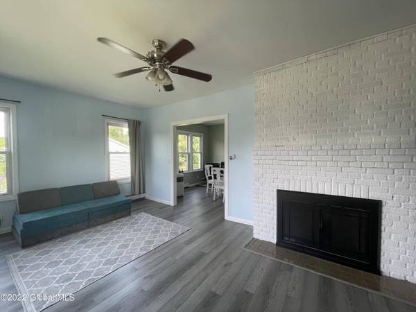 239 Main  ST, Florida, NY 12069