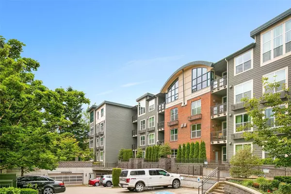 16275 NE 85th ST #109, Redmond, WA 98052