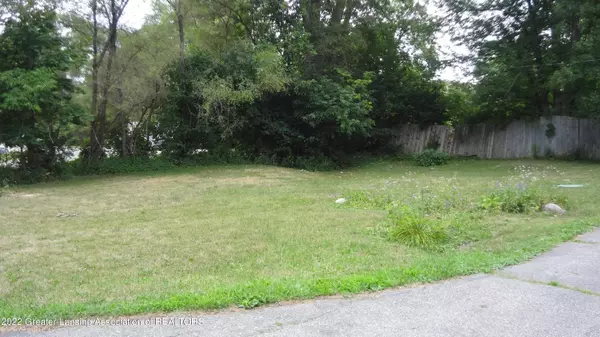 1788 Woodside Drive, East Lansing, MI 48823