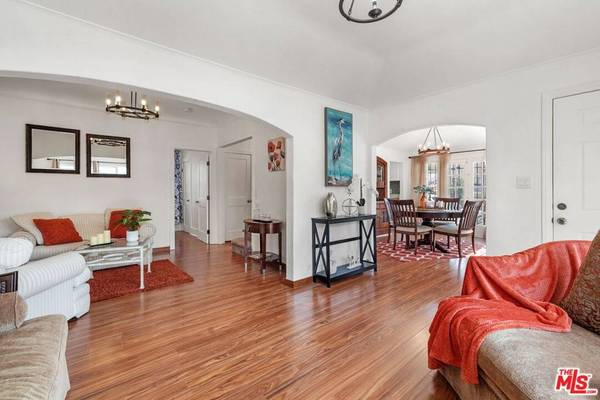 1675 West BLVD, Los Angeles, CA 90019