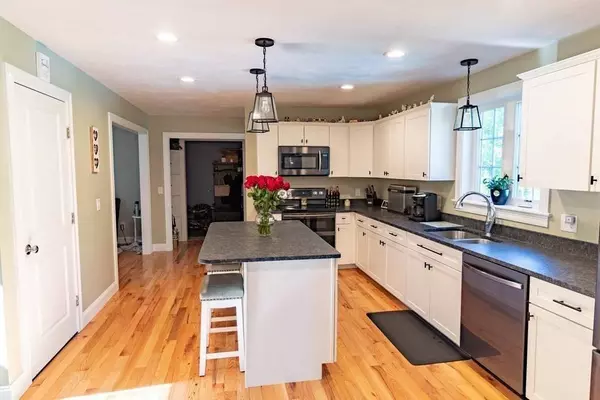 367 New Boston Road, Sturbridge, MA 01566