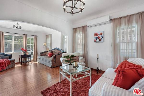 1675 West BLVD, Los Angeles, CA 90019