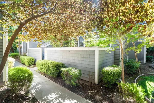 5391 Black Ave 1, Pleasanton, CA 94566