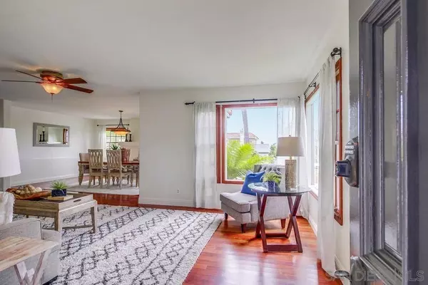 4391 Newport Avenue, San Diego, CA 92107