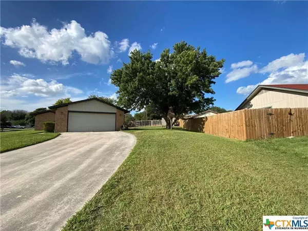 1708 Joy DR, Killeen, TX 76543