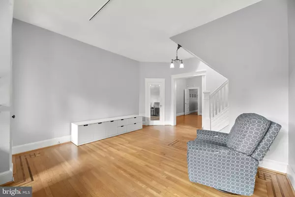 3045 ABELL AVE, Baltimore, MD 21218