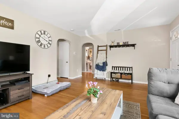 1703 MAPLE AVE, Haddon Heights, NJ 08035