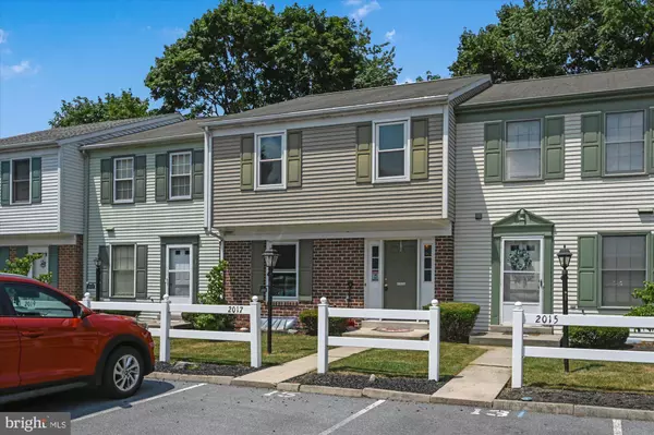 2017 CARLTON DR, Lebanon, PA 17042