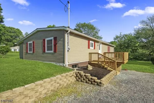 285 Belvidere Ave, Oxford Twp., NJ 07863