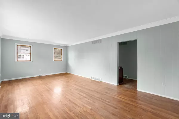 2900 DELAWARE AVE, Halethorpe, MD 21227