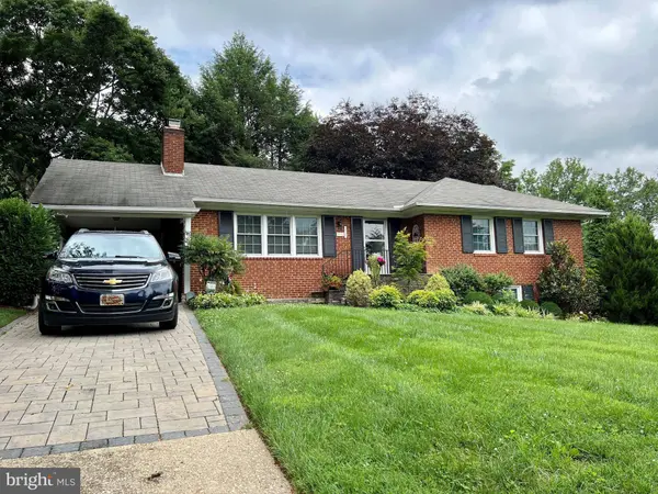 3021 HOLIDAY DR, Brookeville, MD 20833