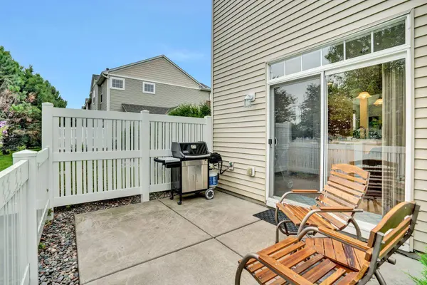9601 Scott CIR N, Brooklyn Park, MN 55443