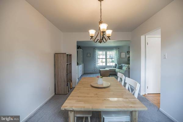 24 GREENBROOK DR, Marlton, NJ 08053