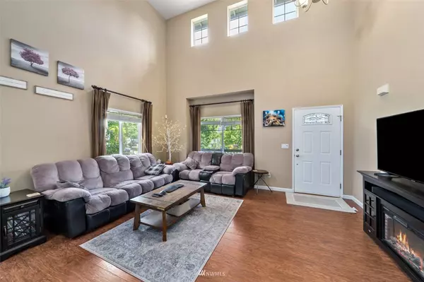 18124 SE 247th ST, Covington, WA 98042