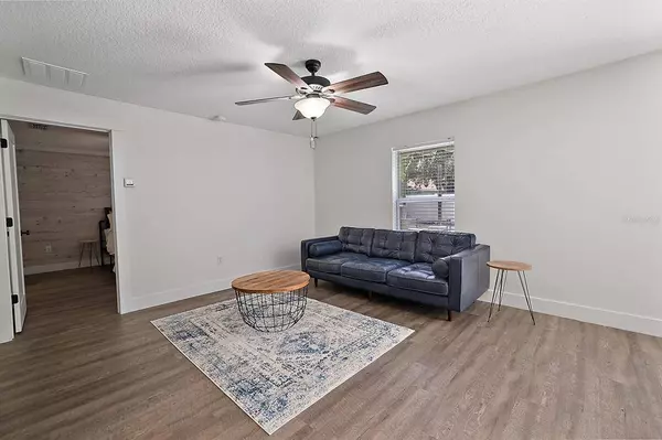 5012 BALLARK ST, Mount Dora, FL 32757