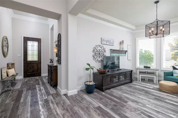 420 Emerald Ridge Drive, Keller, TX 76248