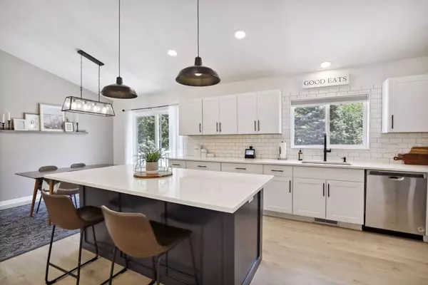 17360 Halifax PATH, Lakeville, MN 55044