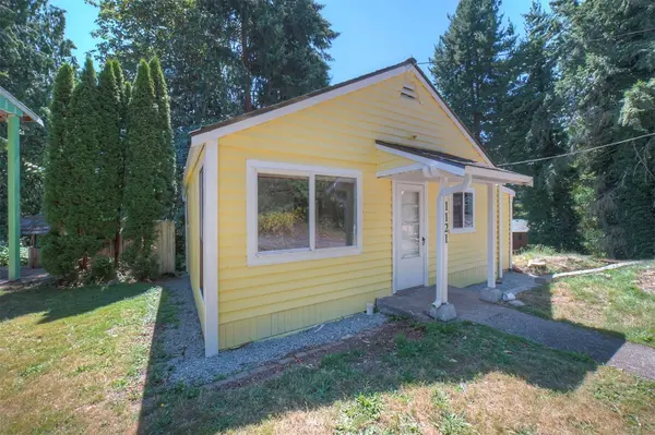 1121 Lower Marine DR, Bremerton, WA 98312