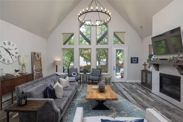 420 Emerald Ridge Drive, Keller, TX 76248