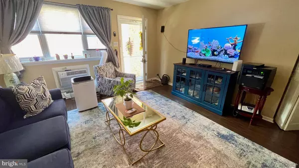 230 E EVESHAM RD #C 15, Glendora, NJ 08029