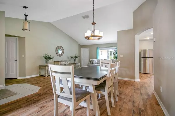 2107 KING RICHARDS CT, Orange City, FL 32763