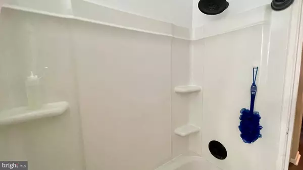 230 E EVESHAM RD #C 15, Glendora, NJ 08029