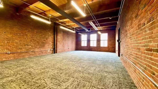 132 Lincoln St #10, Boston, MA 02111