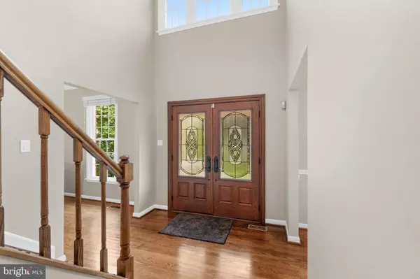 10158 BRACKEN DR, Ellicott City, MD 21042