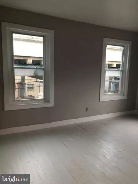 3537 KENSINGTON AVE, Philadelphia, PA 19134