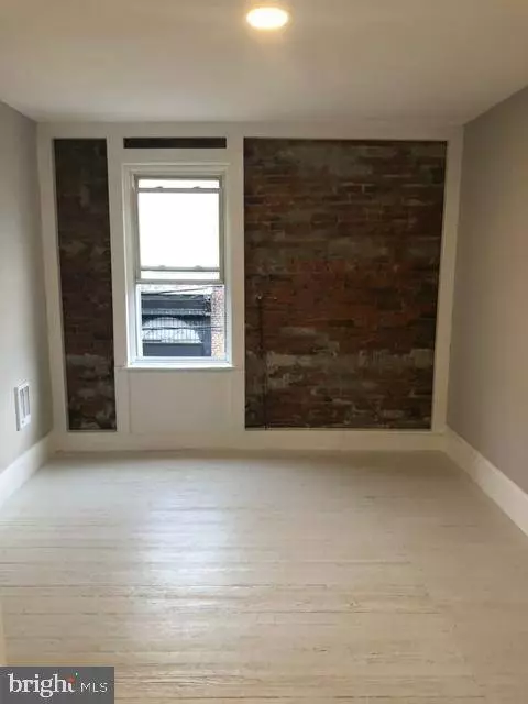 3537 KENSINGTON AVE, Philadelphia, PA 19134