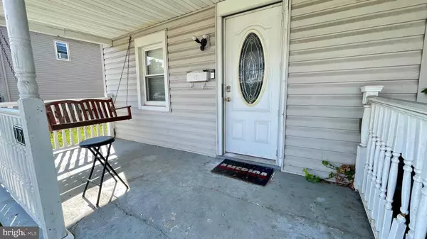 215 ELLIS ST, Glassboro, NJ 08028