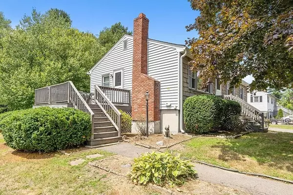 48 Haigh Ave, Salem, NH 03079