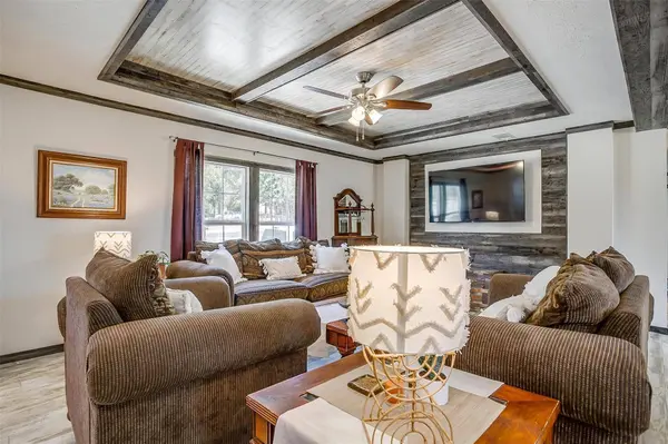 5326 Midway Road, Weatherford, TX 76085