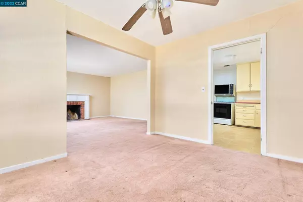 2290 Acacia Dr, Concord, CA 94520