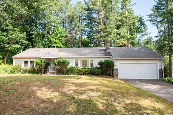 56 Ipswich Rd, Topsfield, MA 01983