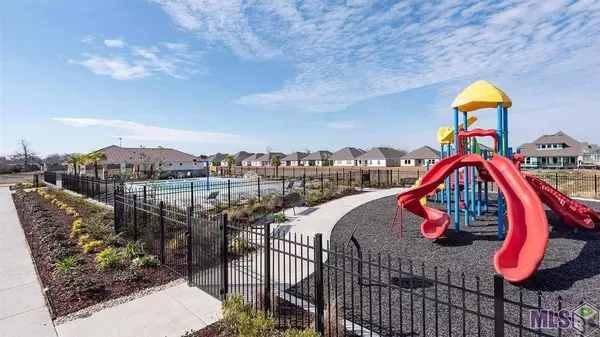 4638 GRENACHE DR, Baton Rouge, LA 70817