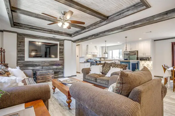 5326 Midway Road, Weatherford, TX 76085