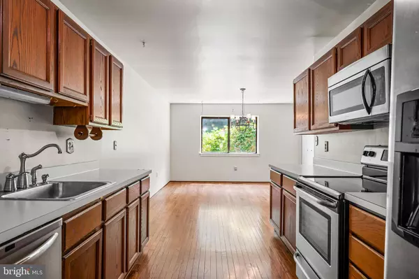 451 LYNETREE DR, West Chester, PA 19380