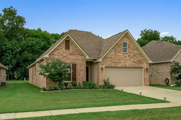 377 Coppice Place, Bossier City, LA 71111
