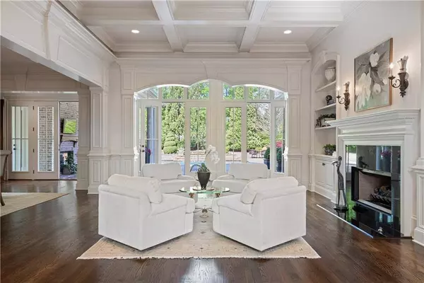 1040 Lancaster SQ, Roswell, GA 30076