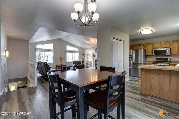 2405 Marian Bay Circle, Anchorage, AK 99515