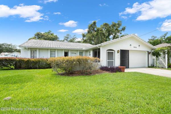 9036 Horizon Drive, Spring Hill, FL 34608