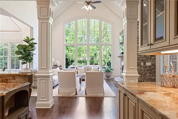 1040 Lancaster SQ, Roswell, GA 30076