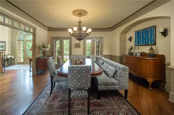 945 Pleasant Hollow TRL, Milton, GA 30004