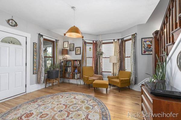 365 Maple Avenue, Holland, MI 49423