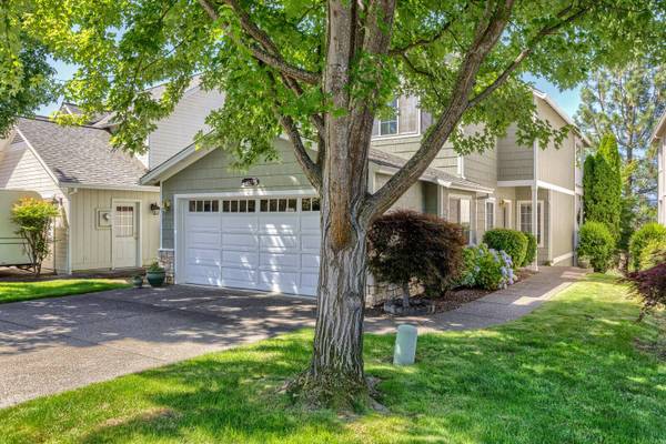 3579 South Village DR, Medford, OR 97504