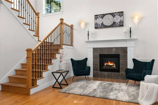 3517 NE 140th ST NE, Seattle, WA 98125