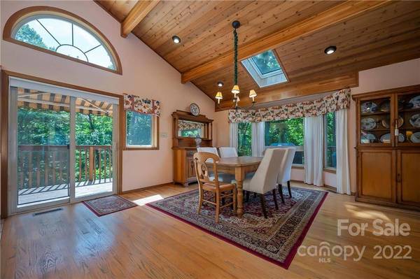 201 Chocolate Drop Mountain RD, Columbus, NC 28722