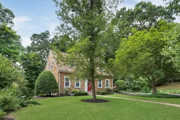 27 Strathmore Rd, Wakefield, MA 01880