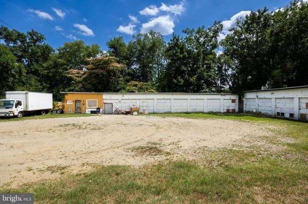 100 MILL ST, Mount Holly, NJ 08060